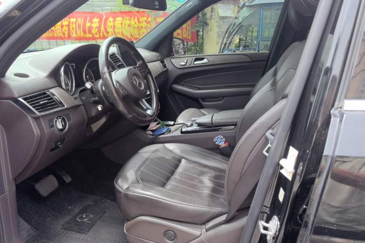 Used Mercedes-Benz GLE 2019 GLE 400 4MATIC Exclusive Edition Left Front Seat