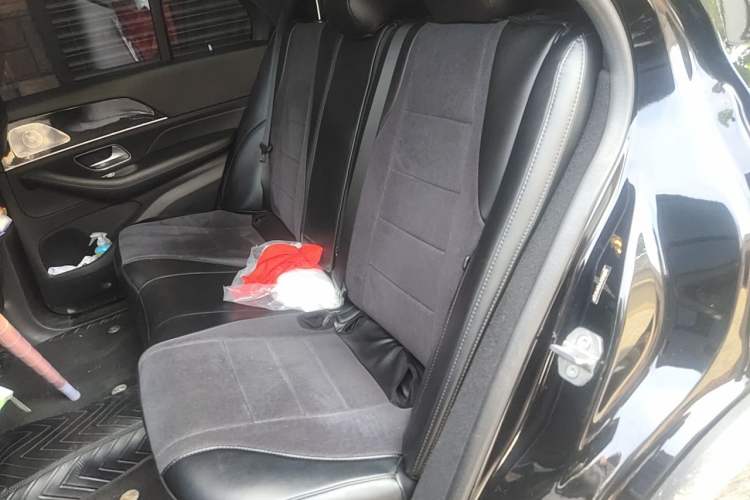 Used Mercedes-Benz GLE  Left Rear Seat