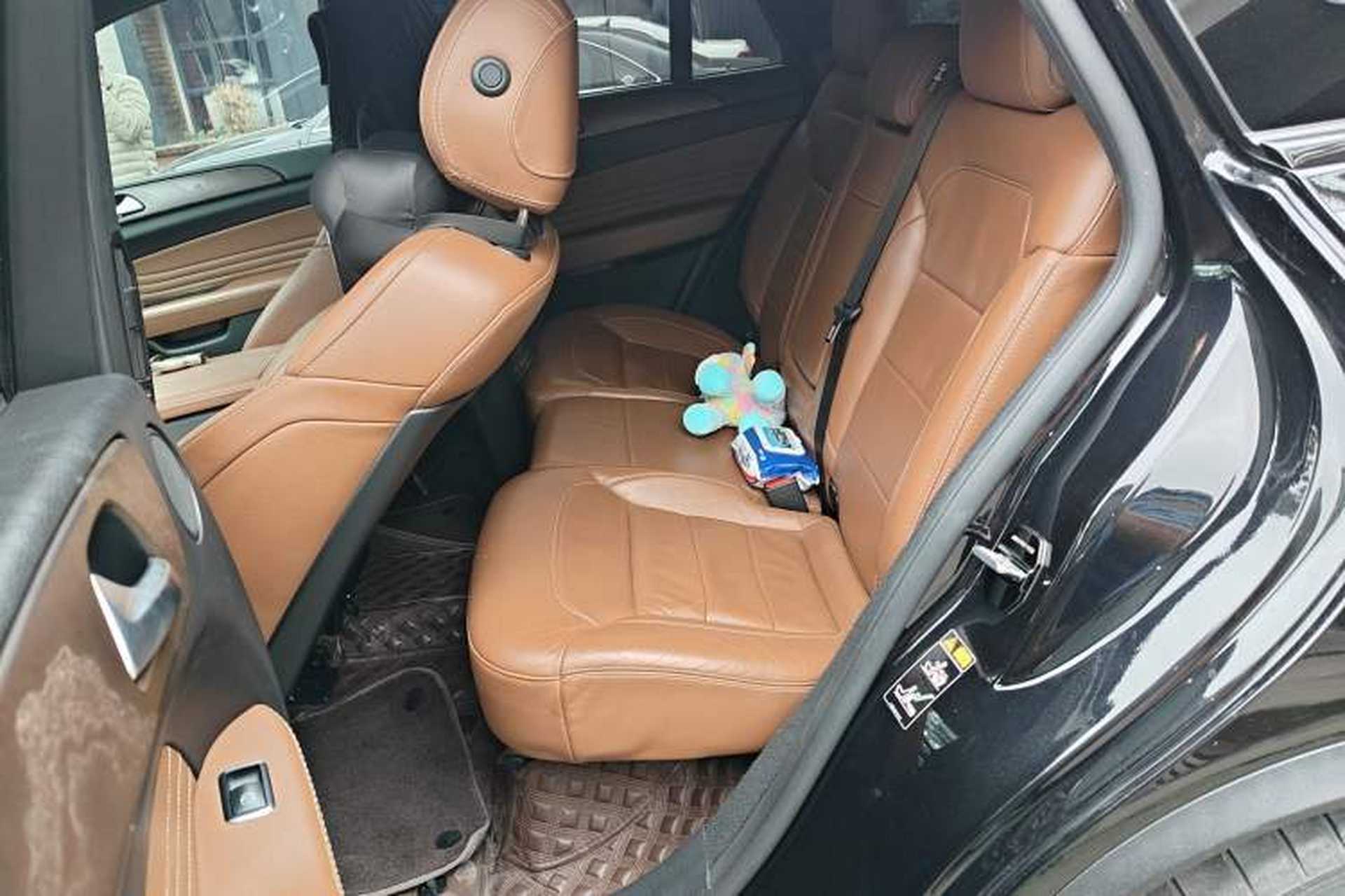 Used Mercedes-Benz GLE  Left Rear Seat
