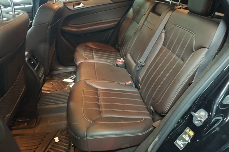 Used Mercedes-Benz GLE 2019 GLE 320 4MATIC Dynamic Edition Prestige Model Left Rear Seat