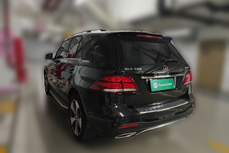 Used Mercedes-Benz GLE 2019 GLE 320 4MATIC Luxury Collection Edition Rear Left 45 Deg