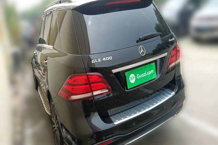 Used Mercedes-Benz GLE 2019 GLE 400 4MATIC Exclusive Edition Rear Left 45 Deg