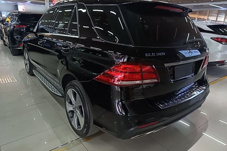 Used Mercedes-Benz GLE 2019 GLE 320 4MATIC Luxury Collection Edition Rear Left 45 Deg