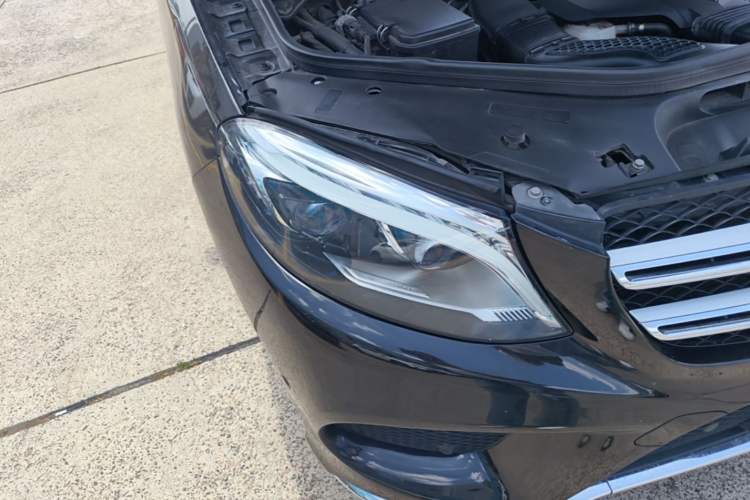Used Mercedes-Benz GLE 2019 GLE 320 4MATIC Dynamic Edition Prestige Model Right Front Headlight