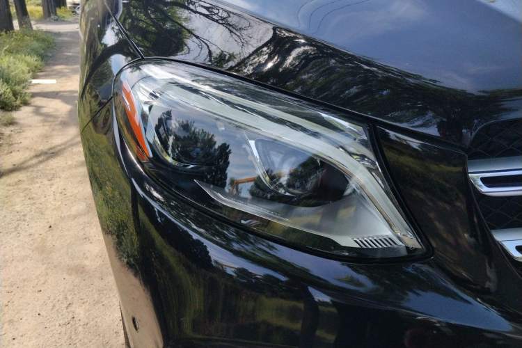 Used Mercedes-Benz GLE  Right Front Headlight
