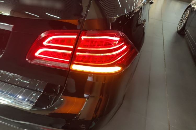 Used Mercedes-Benz GLE 2019 GLE 320 4MATIC Dynamic Edition Prestige Model Right Rear Taillight