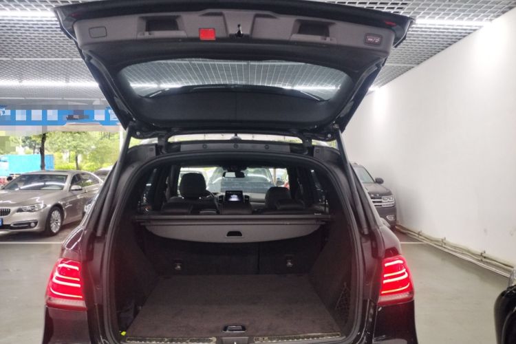 Used Mercedes-Benz GLE 2019 GLE 320 4MATIC Dynamic Edition Prestige Model Trunk