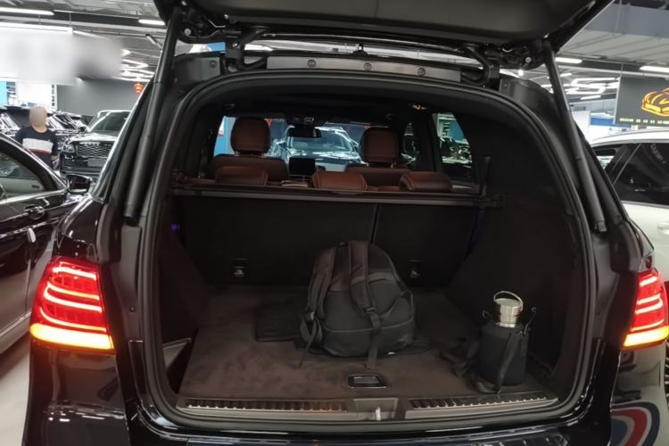 Used Mercedes-Benz GLE 2019 GLE 320 4MATIC Dynamic Edition Prestige Model Trunk