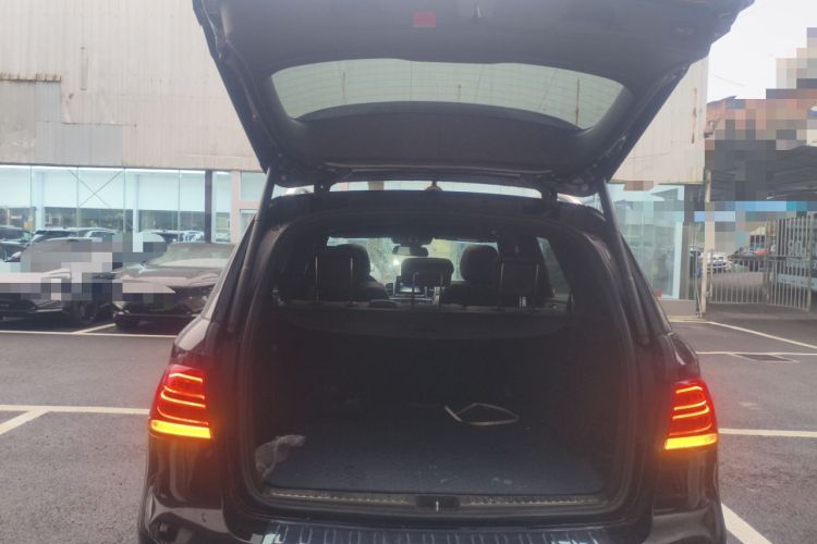 Used Mercedes-Benz GLE 2019 GLE 320 4MATIC Dynamic Edition Prestige Model Trunk