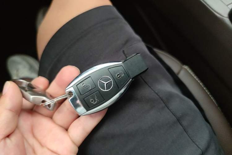 Used Mercedes-Benz GLE 2019 GLE 320 4MATIC Dynamic Edition Prestige Model Vehicle Key