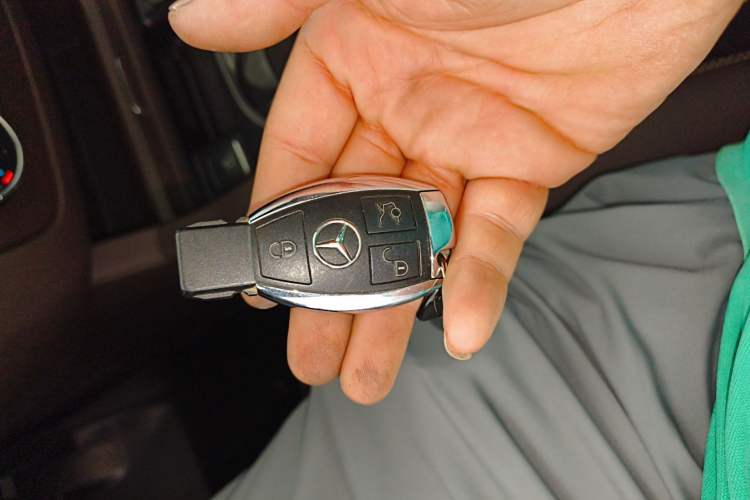Used Mercedes-Benz GLE 2019 GLE 400 4MATIC Exclusive Edition Vehicle Key