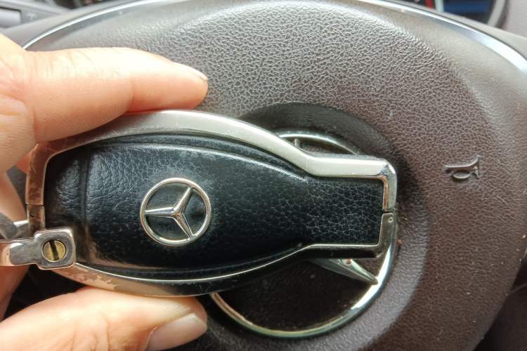 Used Mercedes-Benz GLE 2019 GLE 320 4MATIC Dynamic Edition Prestige Model Vehicle Key