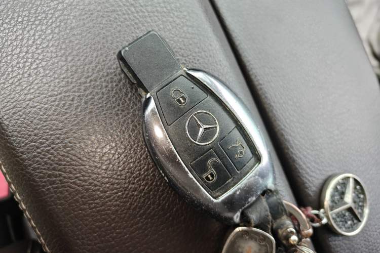 Used Mercedes-Benz GLE 2019 GLE 320 4MATIC Dynamic Edition Prestige Model Vehicle Key