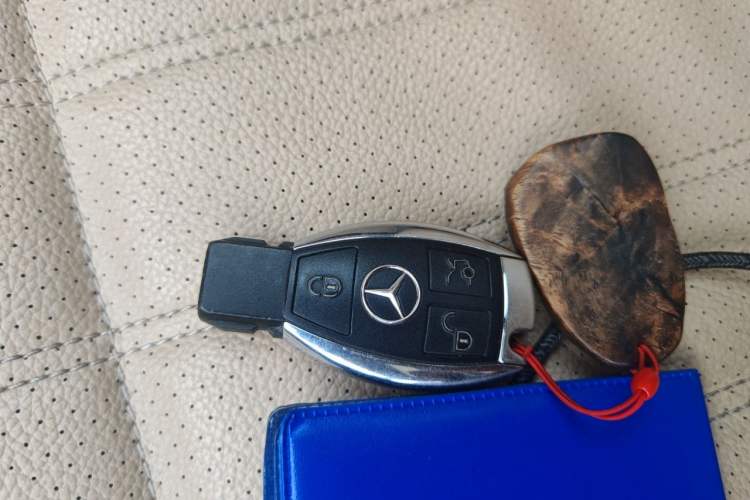 Used Mercedes-Benz GLE 2019 GLE 320 4MATIC Dynamic Edition Prestige Model Vehicle Key