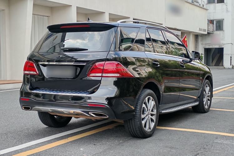 Used Mercedes-Benz GLE 2019 GLE 320 4MATIC Dynamic Edition Prestige Model Exterior 4
