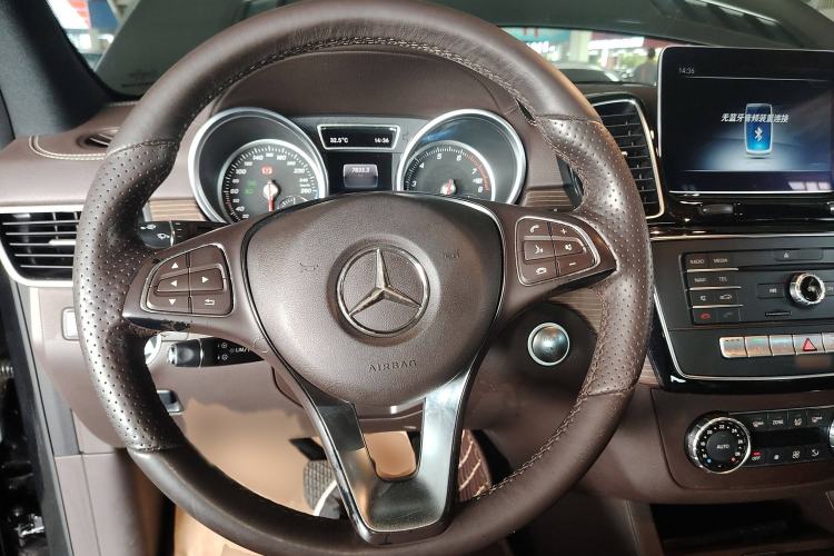 Used Mercedes-Benz GLE 2019 GLE 320 4MATIC Dynamic Edition Prestige Model Steering Wheel