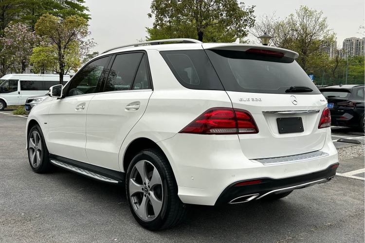 Used Mercedes-Benz GLE 2019 GLE 320 4MATIC Luxury Collection Edition Exterior 7