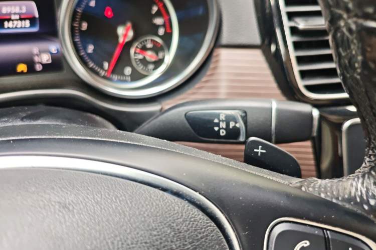 Used Mercedes-Benz GLE 2019 GLE 320 4MATIC Dynamic Edition Prestige Model Gear Lever