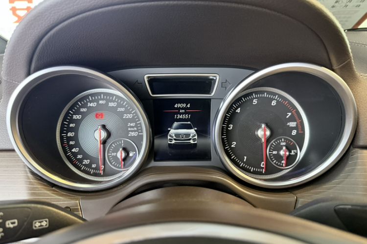 Used Mercedes-Benz GLE 2019 GLE 320 4MATIC Dynamic Edition Prestige Model Instrument Cluster