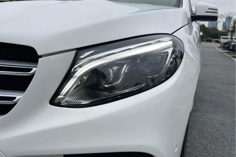 Used Mercedes-Benz GLE 2019 GLE 320 4MATIC Luxury Collection Edition Left Front Headlight