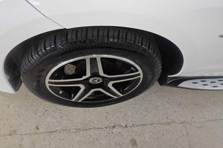 Used Mercedes-Benz GLE 2019 GLE 320 4MATIC Dynamic Edition Prestige Model Left Front Wheel Hub