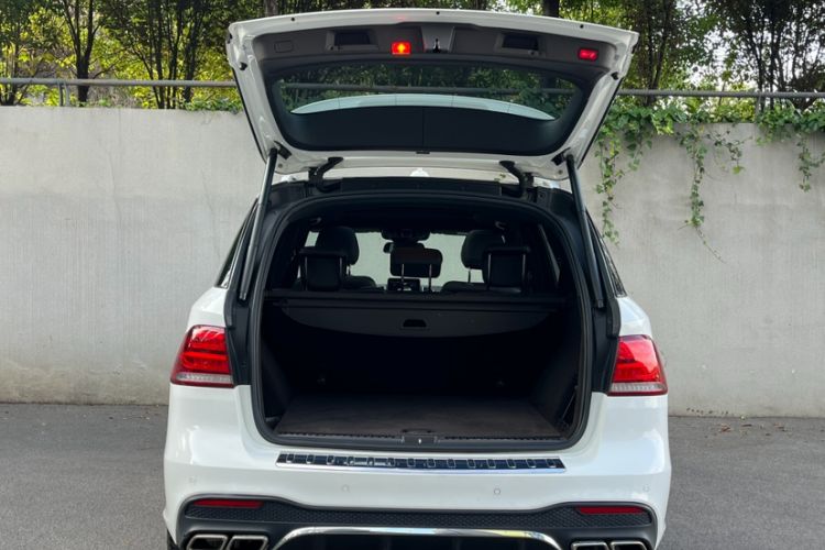 Used Mercedes-Benz GLE 2019 GLE 320 4MATIC Dynamic Edition Prestige Model Trunk
