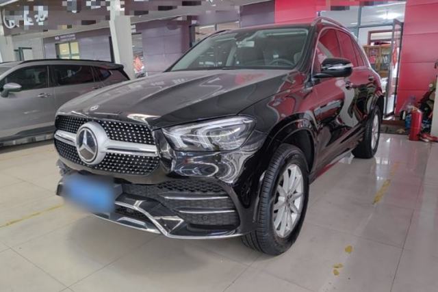 Ojetý Mercedes-Benz GLE 2020 GLE 350 4MATIC Fashion Model