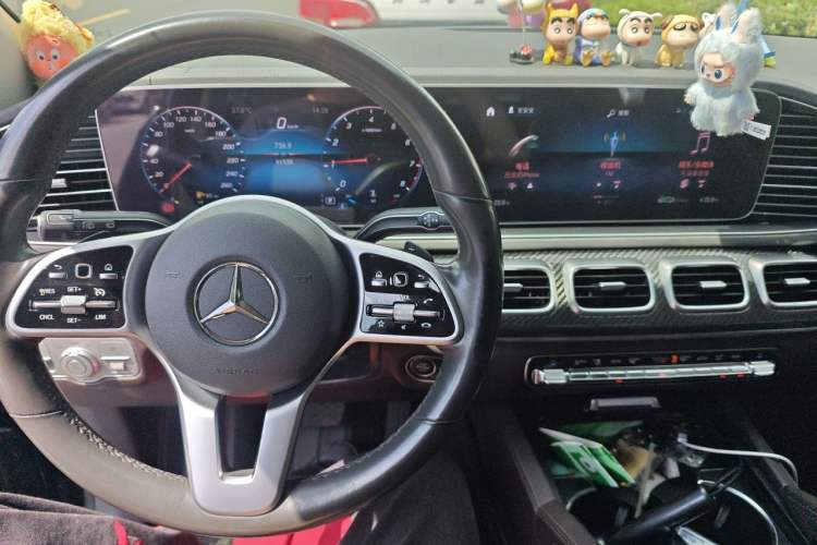 Used Mercedes-Benz GLE 2020 GLE 350 4MATIC Dynamic Edition Audio And AC Panel