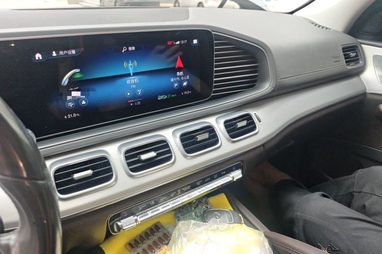 Used Mercedes-Benz GLE 2020 Restyled GLE 450 4MATIC Dynamic Edition Audio And AC Panel