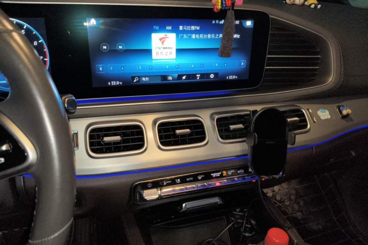 Used Mercedes-Benz GLE 2020 Restyled GLE 450 4MATIC Dynamic Edition Audio And AC Panel