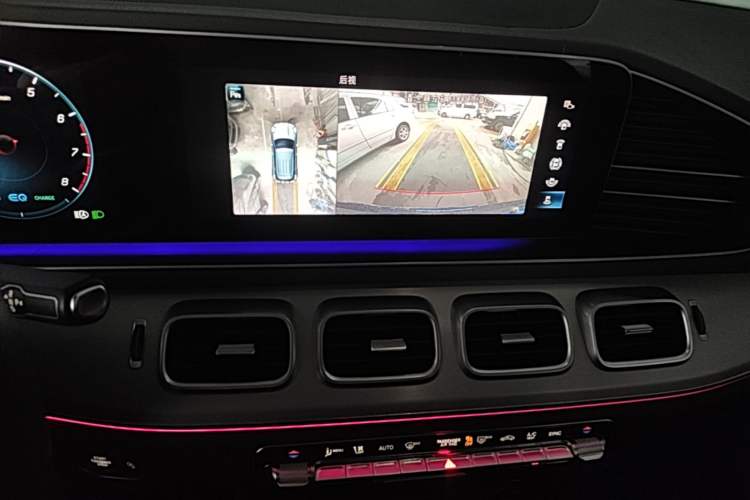 Used Mercedes-Benz GLE 2020 Restyled GLE 450 4MATIC Dynamic Edition Audio And AC Panel
