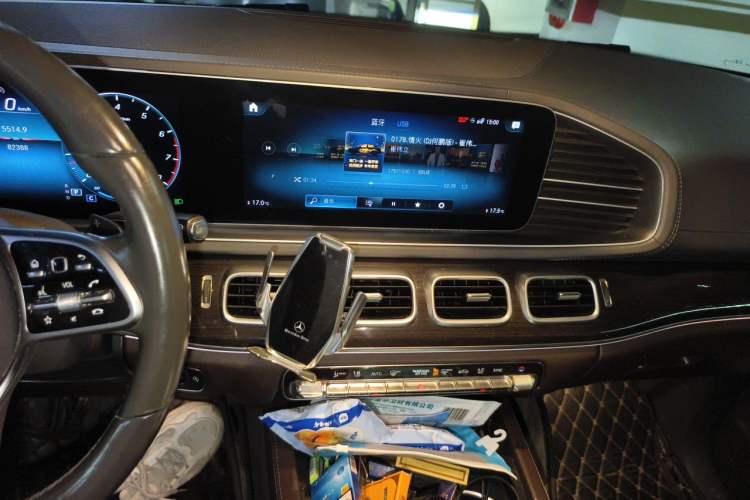 Used Mercedes-Benz GLE 2020 GLE 350 4MATIC Fashion Model Audio And AC Panel