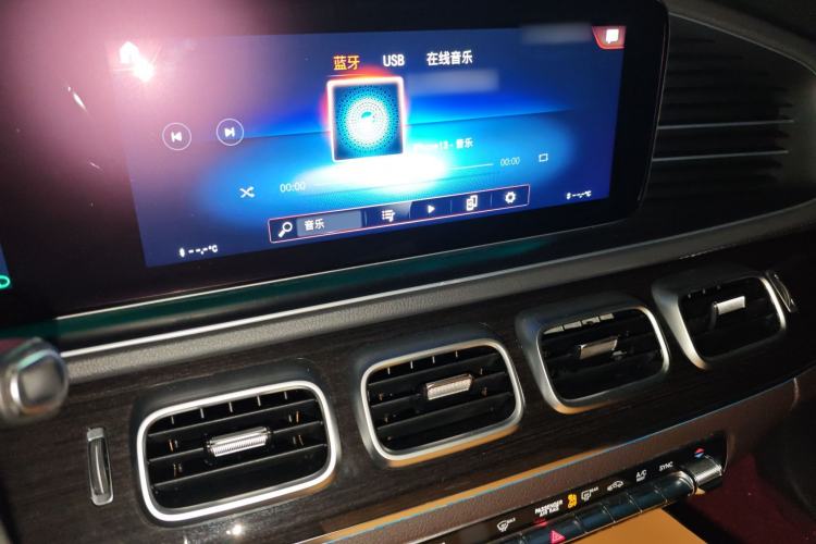 Used Mercedes-Benz GLE 2020 GLE 350 4MATIC Fashion Model Audio And AC Panel