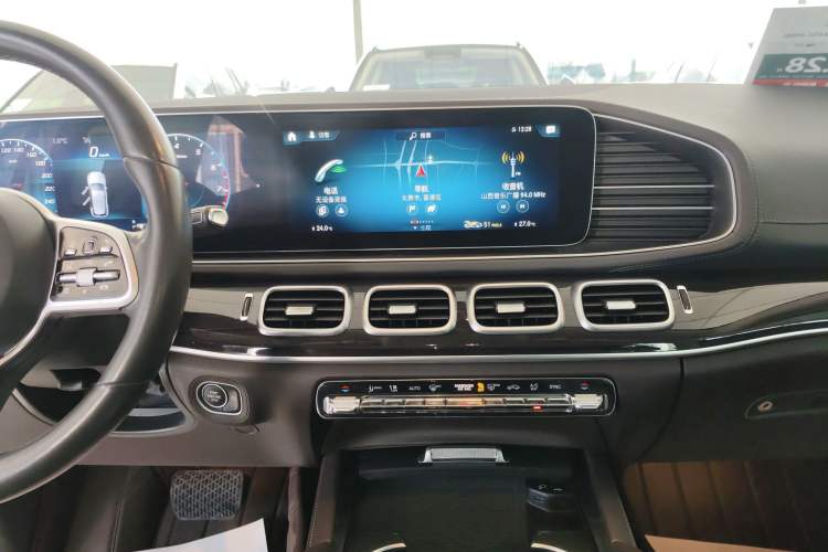 Used Mercedes-Benz GLE 2020 GLE 350 4MATIC Fashion Model Audio And AC Panel