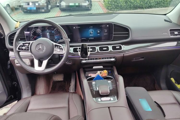 Used Mercedes-Benz GLE 2020 Restyled GLE 350 4MATIC Fashion Edition Center Console
