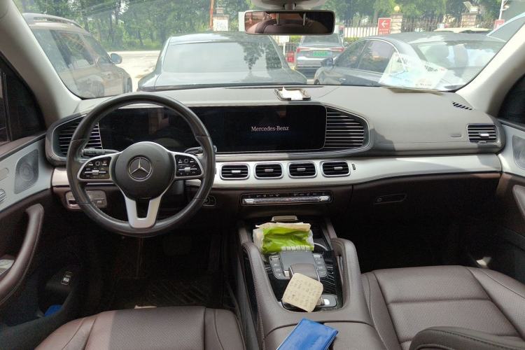 Used Mercedes-Benz GLE 2020 Restyled GLE 450 4MATIC Dynamic Edition Center Console