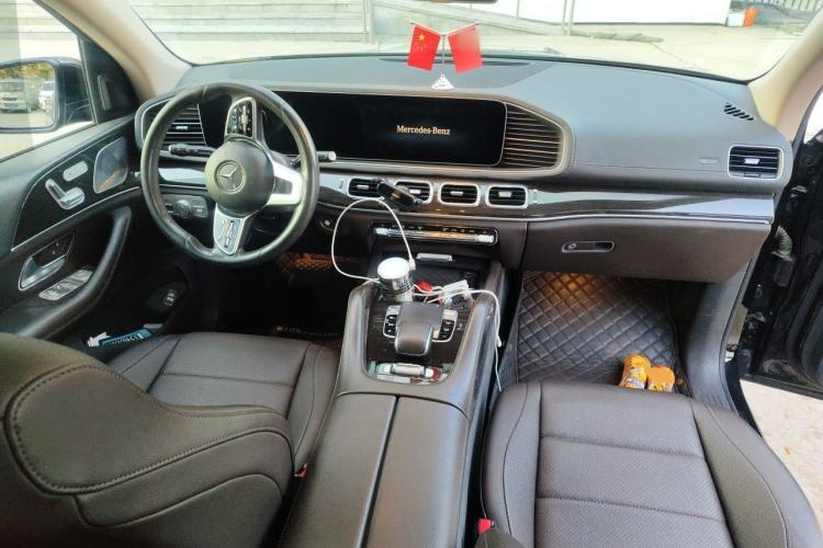 Used Mercedes-Benz GLE 2020 GLE 350 4MATIC Fashion Model Center Console