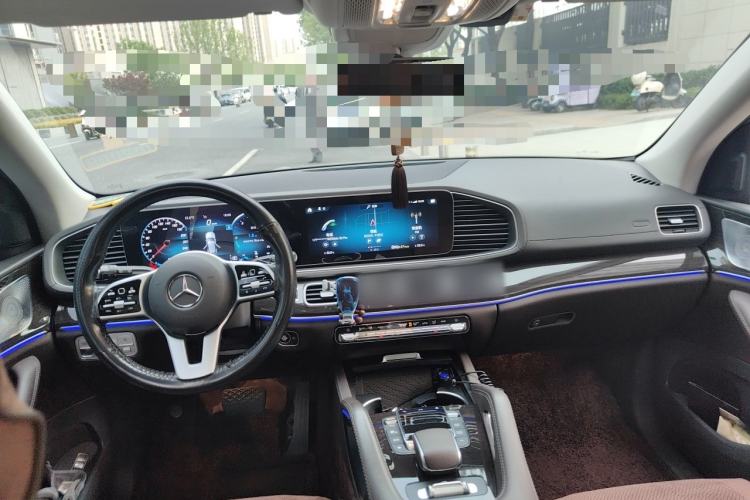 Used Mercedes-Benz GLE 2020 Restyled GLE 350 4MATIC Fashion Edition Center Console