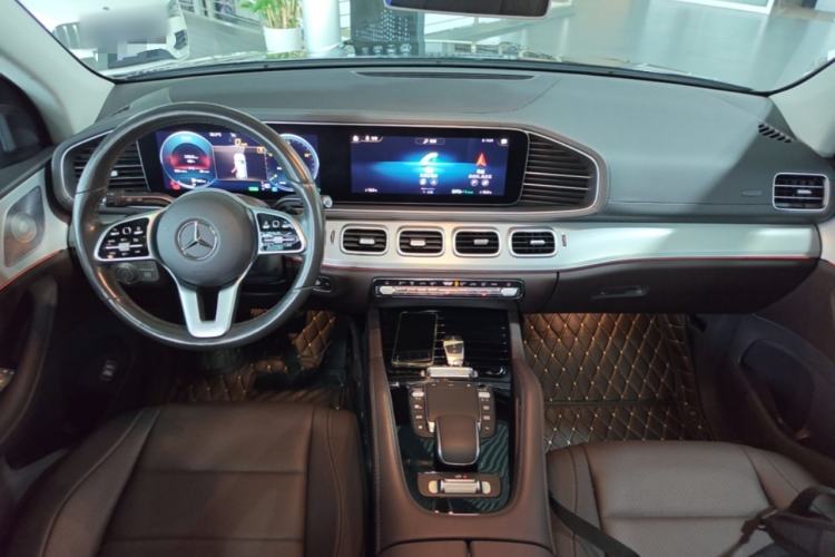 Used Mercedes-Benz GLE 2020 Restyled GLE 450 4MATIC Dynamic Edition Center Console