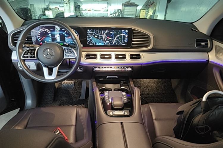 Used Mercedes-Benz GLE 2020 Restyled GLE 450 4MATIC Dynamic Edition Center Console