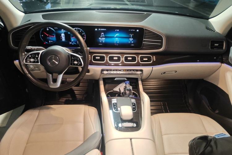Used Mercedes-Benz GLE 2020 GLE 350 4MATIC Fashion Model Center Console
