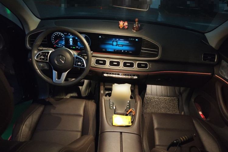 Used Mercedes-Benz GLE 2020 Restyled GLE 450 4MATIC Luxury Edition Center Console