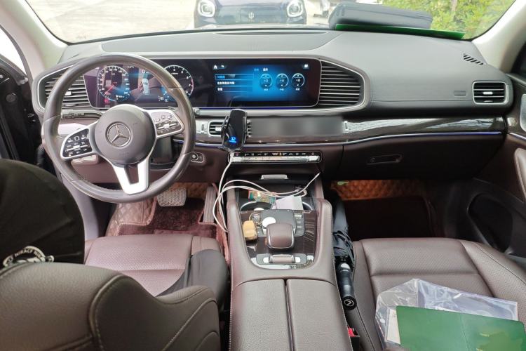 Used Mercedes-Benz GLE 2020 Restyled GLE 350 4MATIC Fashion Edition Center Console