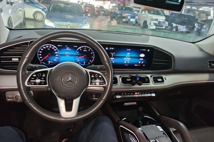 Used Mercedes-Benz GLE 2020 GLE 350 4MATIC Dynamic Edition Center Console