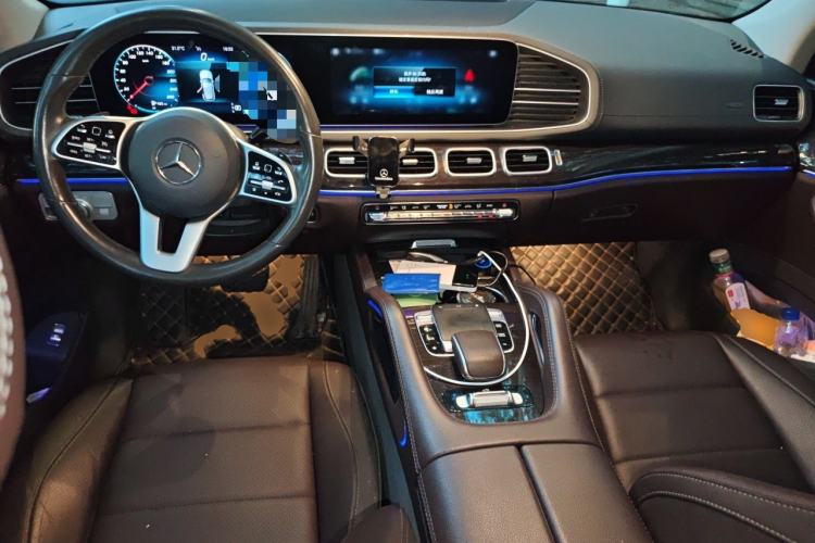 Used Mercedes-Benz GLE 2020 Restyled GLE 350 4MATIC Fashion Edition Center Console