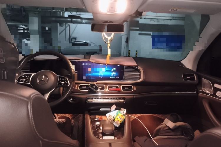 Used Mercedes-Benz GLE 2020 GLE 350 4MATIC Dynamic Edition Center Console