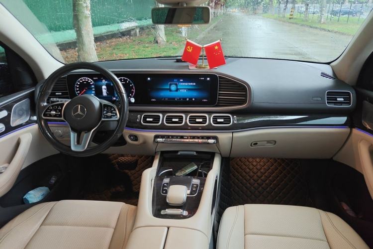 Used Mercedes-Benz GLE 2020 GLE 350 4MATIC Fashion Model Center Console