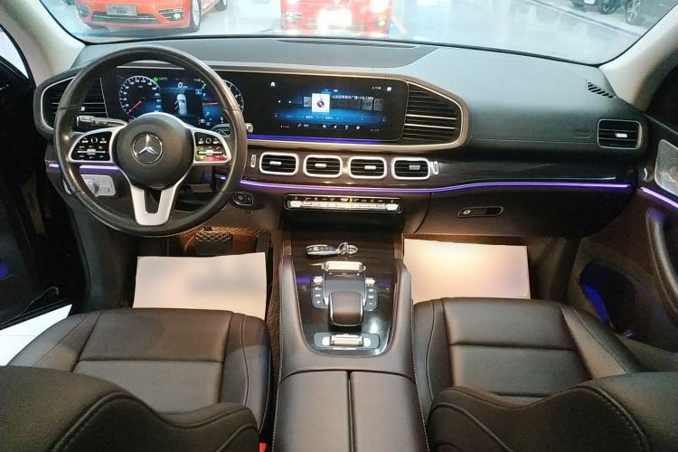 Used Mercedes-Benz GLE 2020 Restyled GLE 350 4MATIC Fashion Edition Center Console