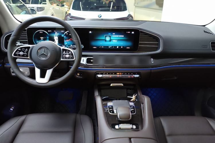 Used Mercedes-Benz GLE 2020 Restyled GLE 350 4MATIC Fashion Edition Center Console