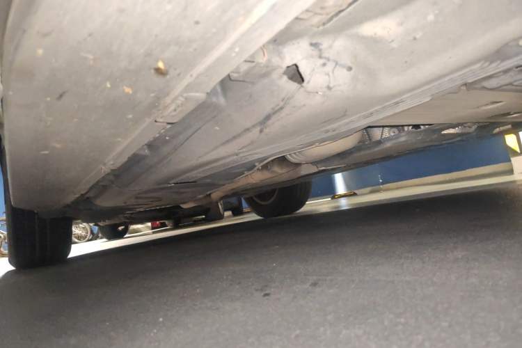Used Mercedes-Benz GLE 2020 GLE 350 4MATIC Fashion Model Chassis Front Right